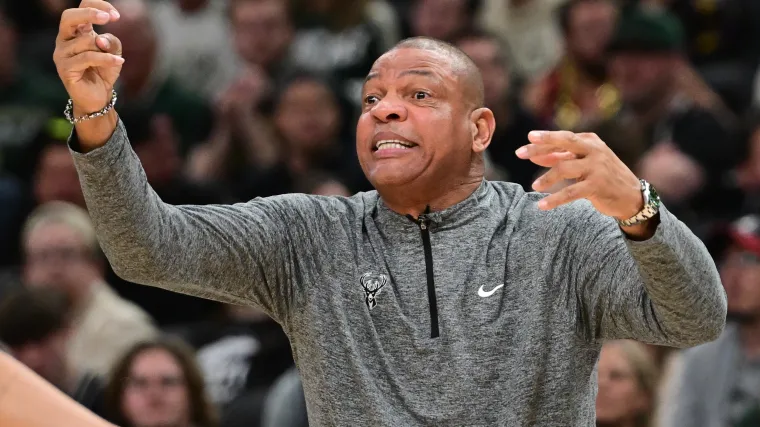 Bucks former award-winner linked to Warriors amid quiet offseason for Golden State