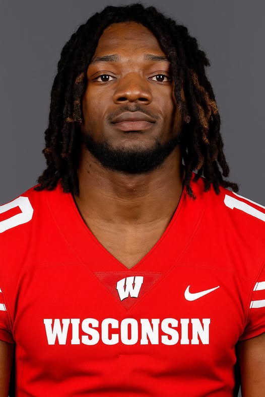 Shocking Turn: Nation’s No. 1 QB Twins Flip From Top Contenders, Commit to Wisconsin Badgers at Midnight — Recruiting World Reacts in Shock