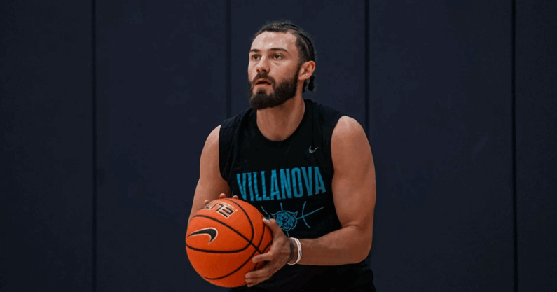 Devin Askew’s injury at Villanova could mean more playing time for another former Wildcat